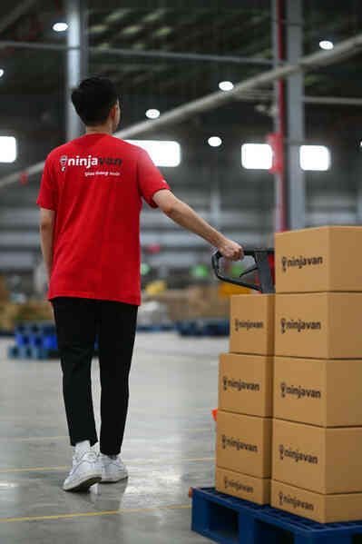 Ninja Van đẩy mạnh triển khai dịch vụ tiếp hàng Ninja B2B