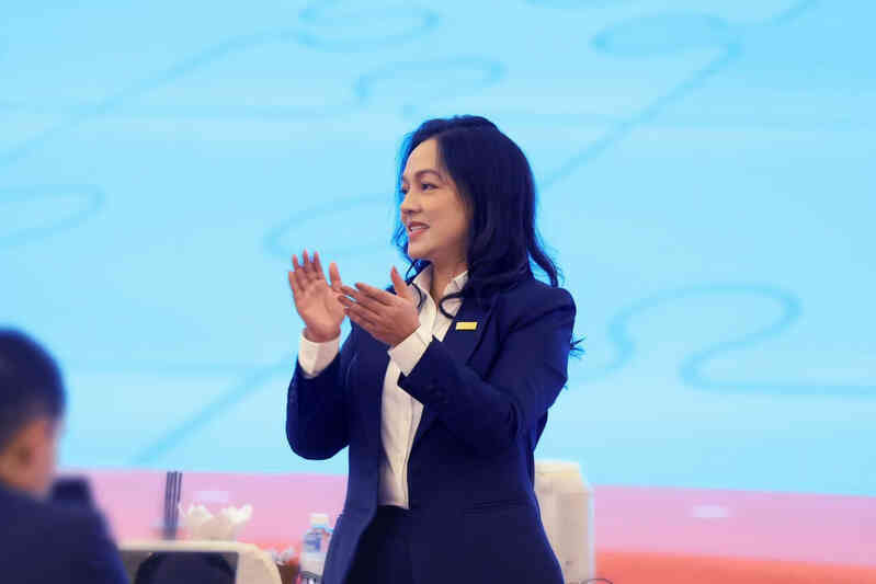 Tổng Giám đốc một ngân hàng rời 