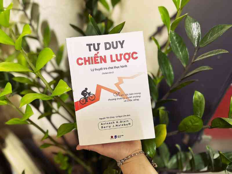 Cuốn sách giúp độc giả ra quyết định như một nhà chiến lược