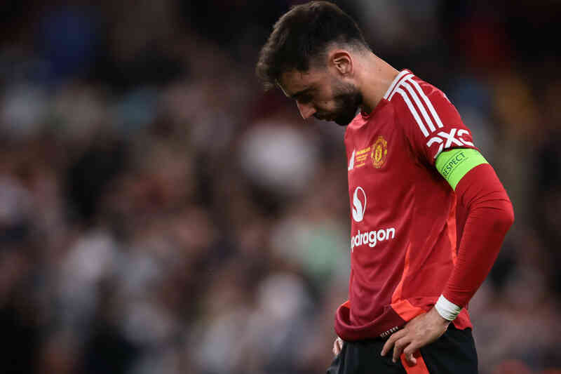MU hụt Europa League: Quỷ đỏ trắng tay, bay ngay 2,8 tỷ USD