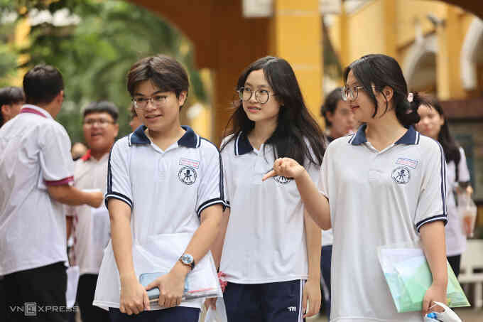 Tăng quyền quản lý trường học cho cấp xã