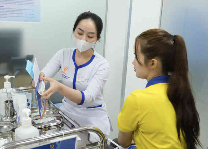 Có nên tiêm vaccine cận hạn sử dụng?