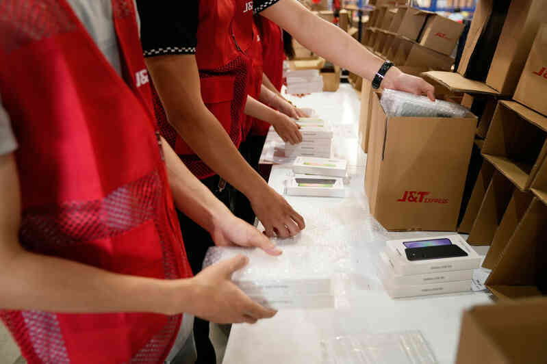 J&T Express - đối tác vận chuyển các sản phẩm công nghệ của Samsung Việt Nam