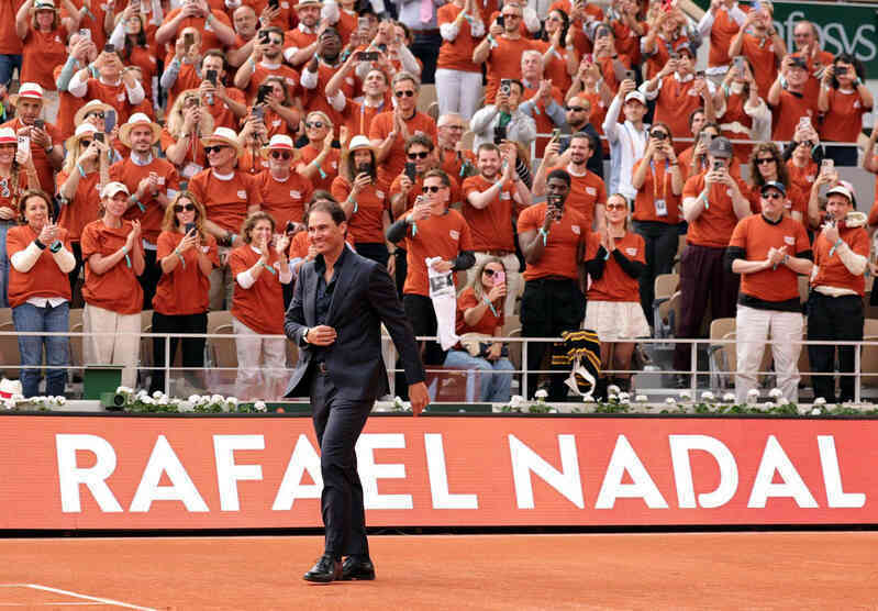 Roland Garros tôn vinh Nadal: Cảm ơn anh, huyền thoại!