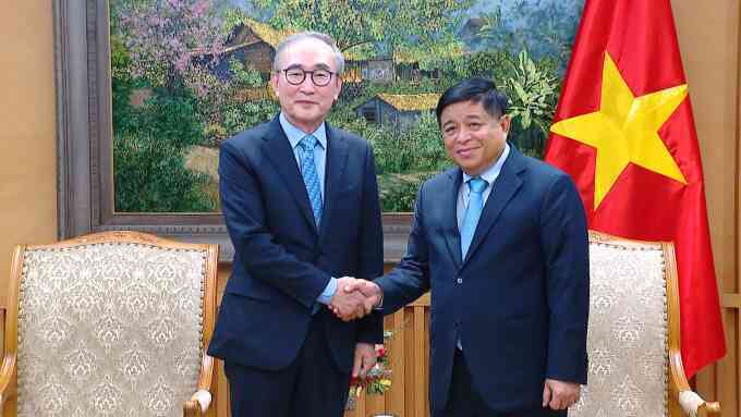 Tập đoàn Korea Telecom muốn lập Trung tâm dữ liệu AI tại Việt Nam