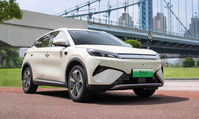 BYD khơi mào cuộc chiến giá xe mới