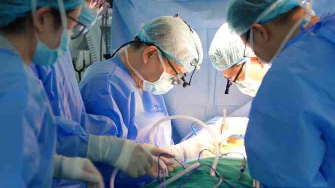 Hẹp mạch vành nặng nhưng không triệu chứng