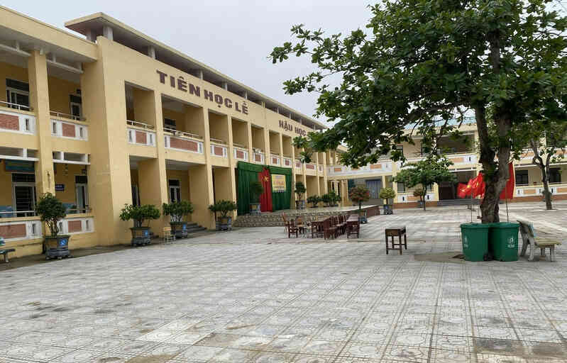 Hiệu trưởng: Tôi không nhờ gỡ bài phản ánh trên mạng về chi quỹ phụ huynh