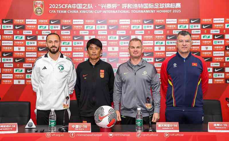 HLV Cristiano Roland tự tin khi U16 Việt Nam đối đầu Australia, Trung Quốc