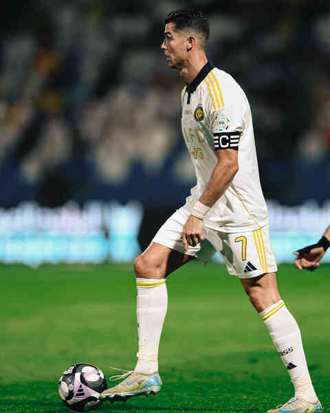 Ronaldo lập công, Al Nassr hú vía giành vé dự Cúp C1 châu Á