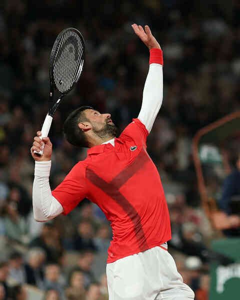 Djokovic thắng dễ trận ra quân Roland Garros 2025