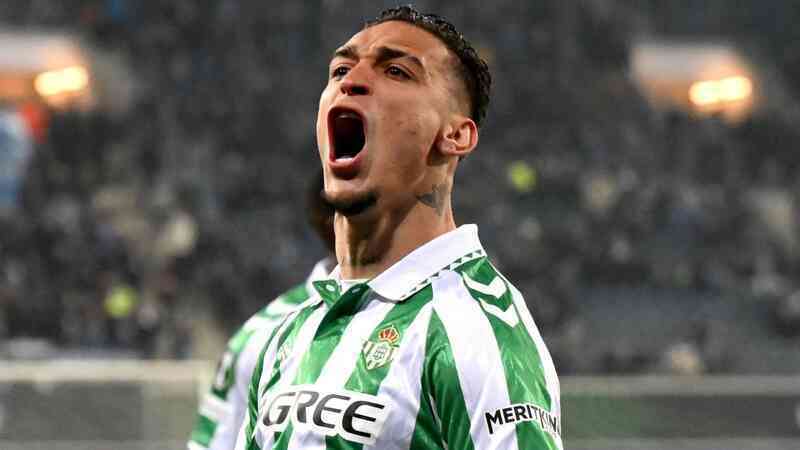 Man Utd kiếm thêm bộn tiền nếu Antony vô địch cúp châu Âu