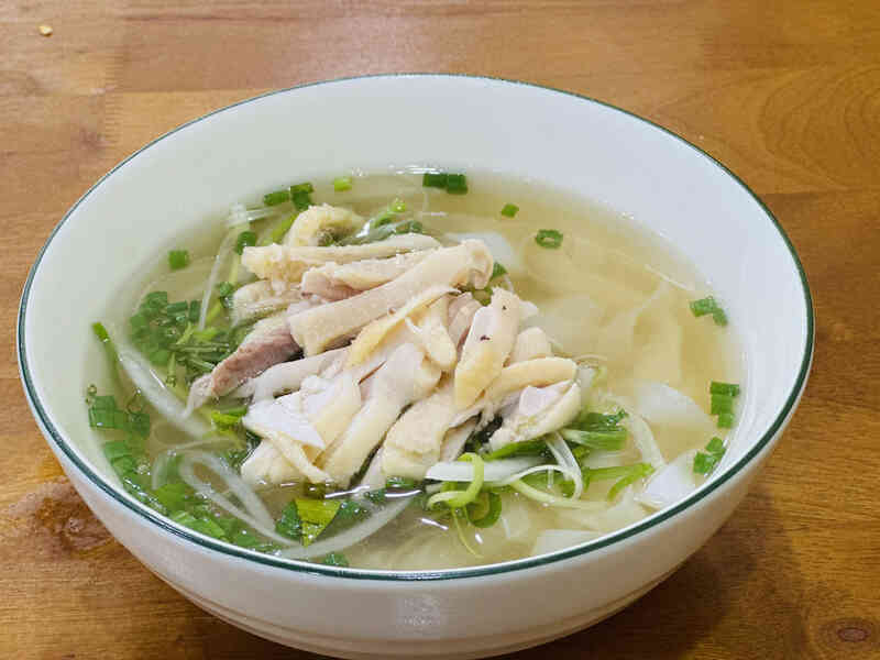 Người ăn phở không hành bỏ qua tác dụng gì?