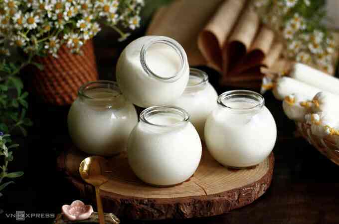 Ăn sữa chua gây đau dạ dày?