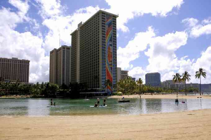 Hawaii sẽ tăng thuế khách sạn để gây quỹ khí hậu từ 1/1/2016