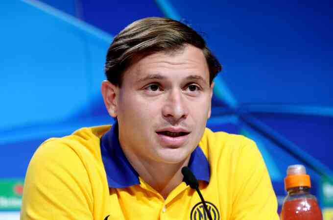 Tiền vệ Inter: 