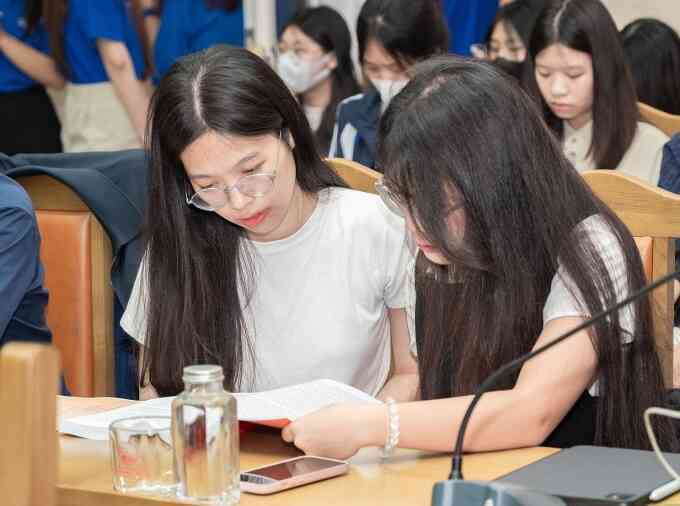 Trường Luật của ĐH Quốc gia Hà Nội bỏ 4 tổ hợp, tăng học phí