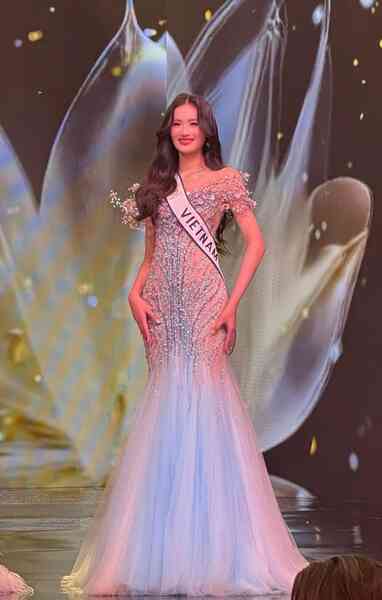 Ý Nhi dừng chân ở top 40 Miss World