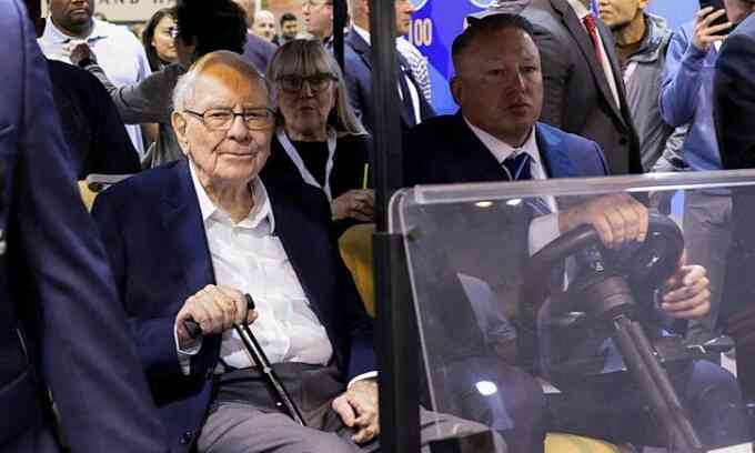 Warren Buffet: Thương mại không nên là vũ khí