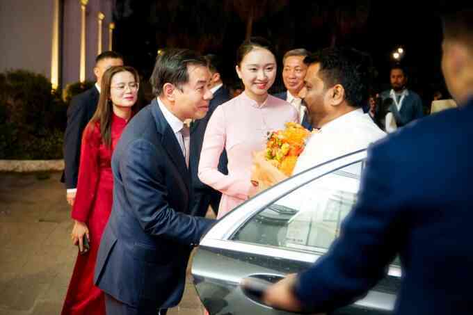 Tổng thống Sri Lanka đề nghị Vingroup đầu tư bất động sản và du lịch