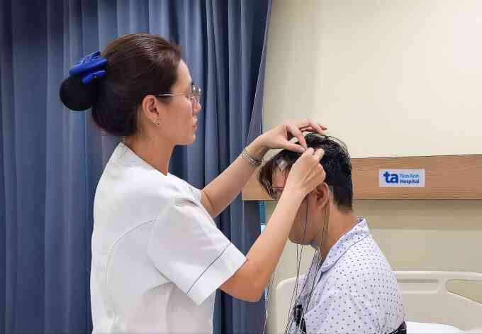 Hay tỉnh giấc giữa đêm cảnh báo bệnh gì?