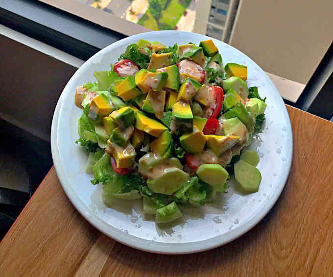 Lợi ích khi ăn quả bơ thường xuyên