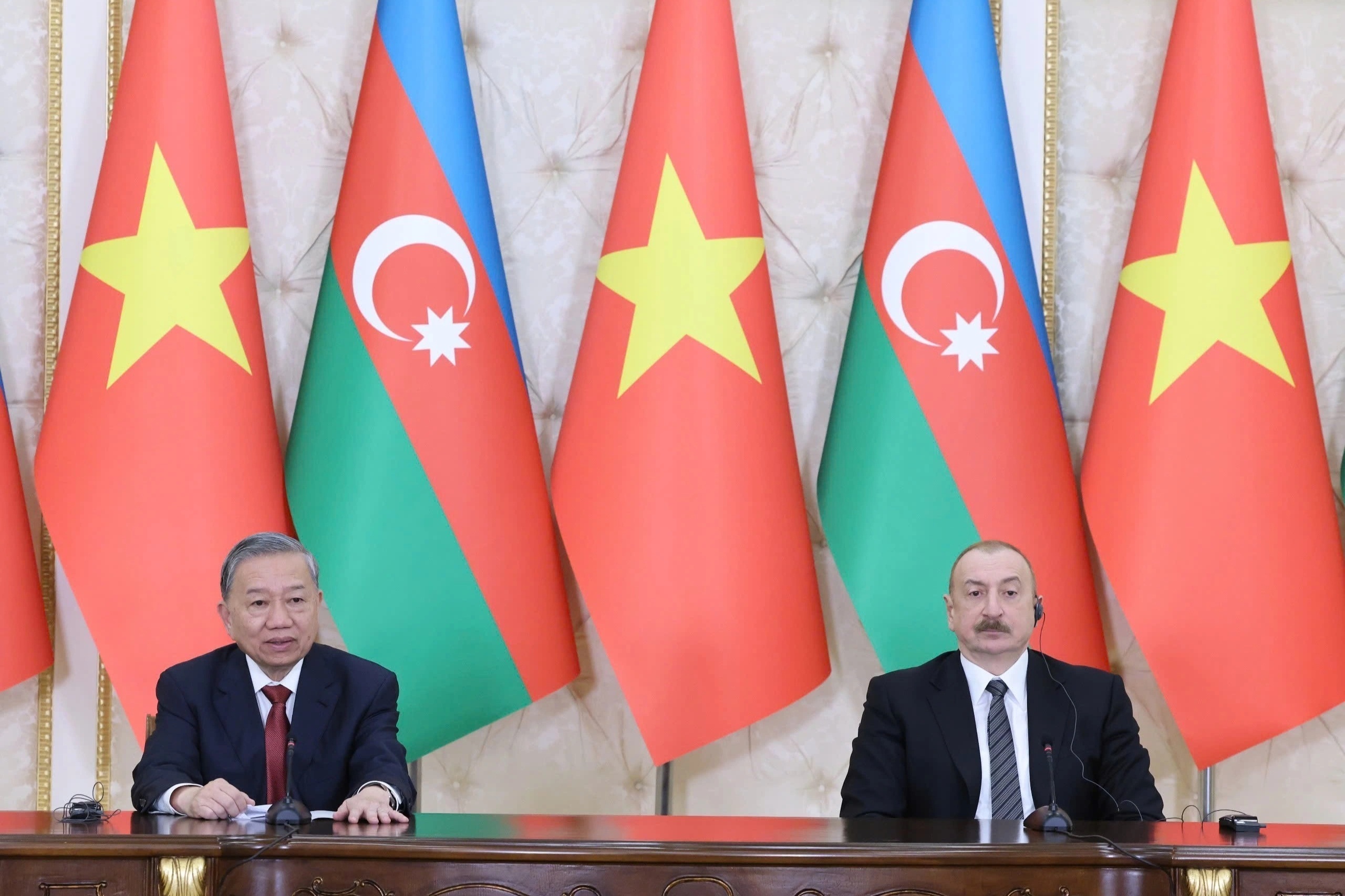 Thiết lập quan hệ Đối tác toàn diện Việt Nam - Azerbaijan