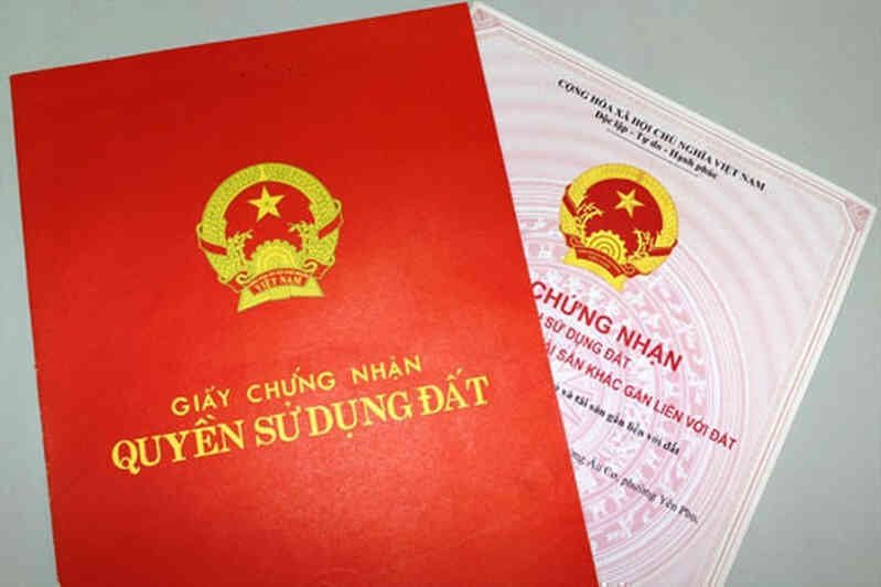 Sổ đỏ hộ gia đình, con dâu từng góp tiền sửa nhà có được chia thừa kế không?