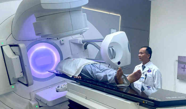 1.000 bệnh nhân cần xạ trị mỗi ngày, Bệnh viện K mua thêm máy 100 tỷ đồng
