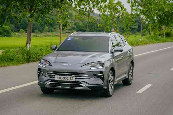 BYD Sealion 6 chạy gần 1.800 km một lần đổ xăng, sạc điện