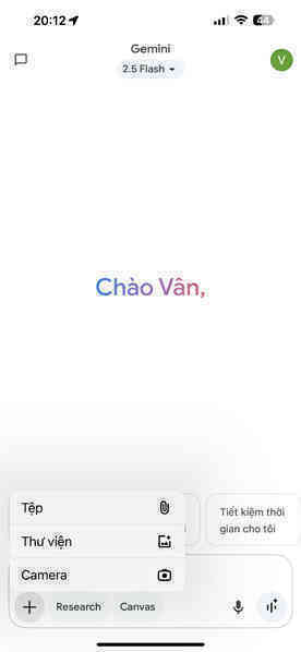 ChatGPT bị sập? Đừng lo vì vẫn còn Google Gemini, Grok thay thế