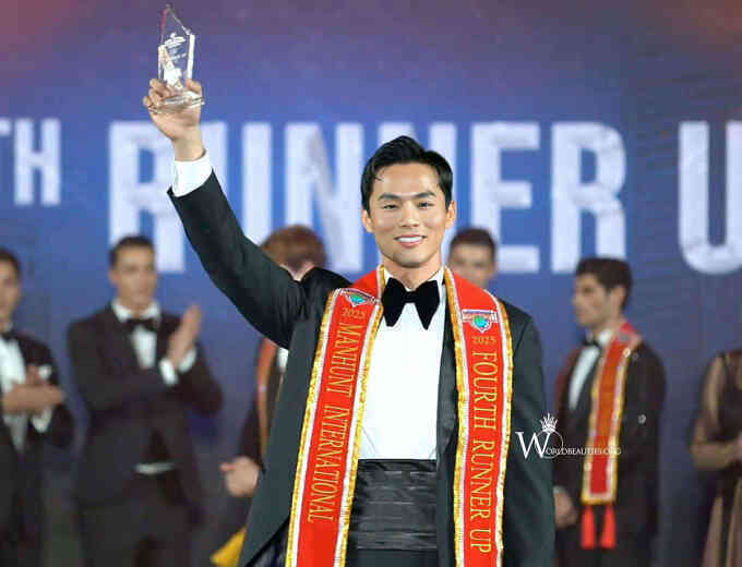 Vũ Linh đoạt á vương 4 Manhunt International 2025