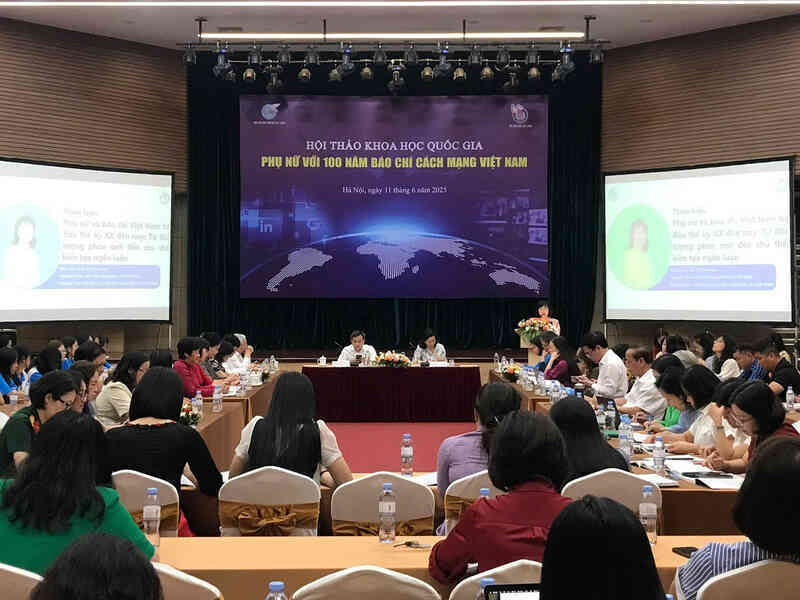 Dấu ấn của phụ nữ trong hành trình 100 năm Báo chí Cách mạng Việt Nam