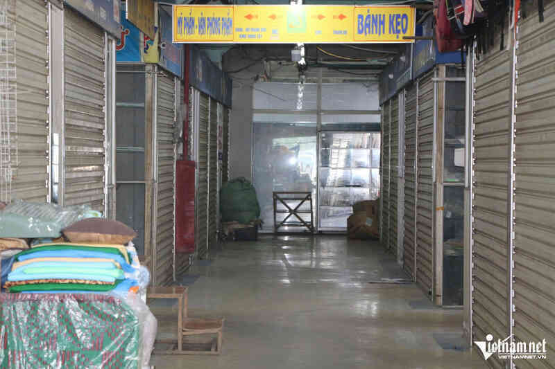 Ngậm ngùi tạm nghỉ, tiểu thương ở Thái Nguyên nói `trước có hóa đơn hay không chẳng ai hỏi`