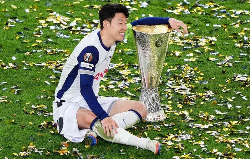 Son Heun-min lên tiếng chuyển nhượng rời Tottenham