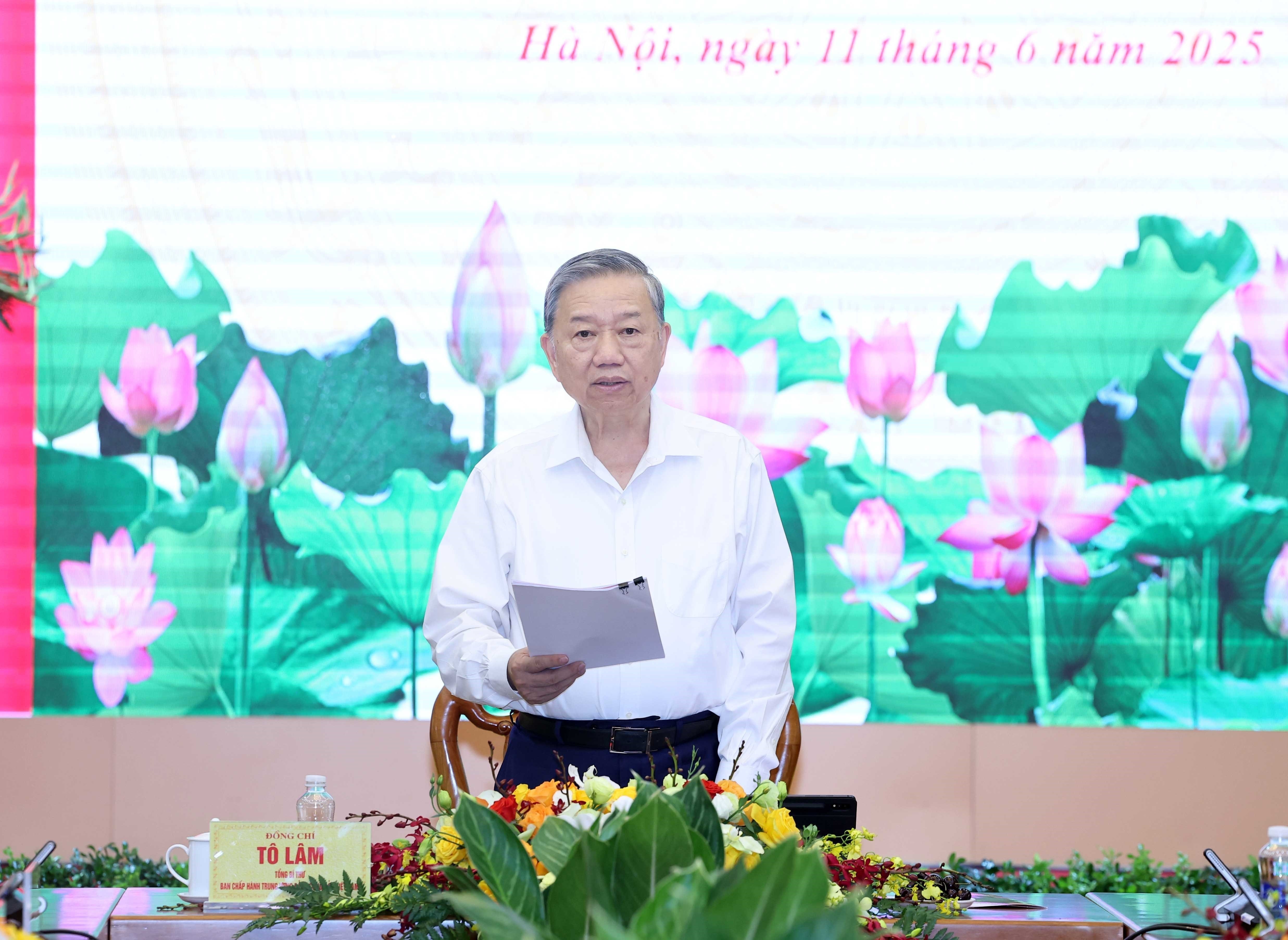 Tổng Bí thư: Kết hợp hài hòa, biện chứng công tác tuyên giáo và dân vận