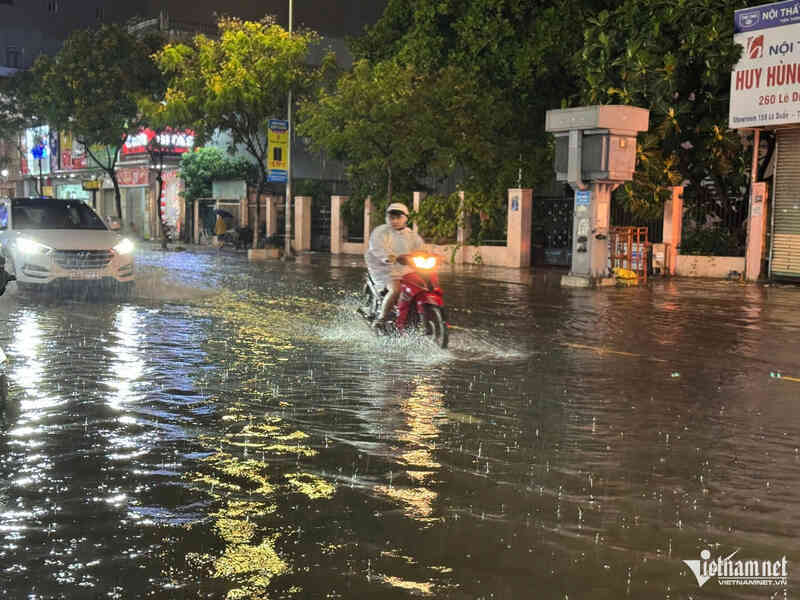 Dự báo thời tiết ngày mai 13/6/2025: Hà Tĩnh - Huế mưa lớn nhất, Bắc Bộ giông lốc