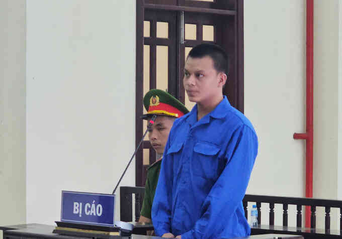 `Yêu râu xanh` lừa nữ sinh đưa về nhà, cướp tài sản