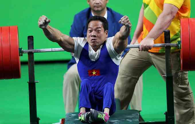 Gặp gỡ nhà vô địch Paralympic Lê Văn Công tại VM Quy Nhơn 2025
