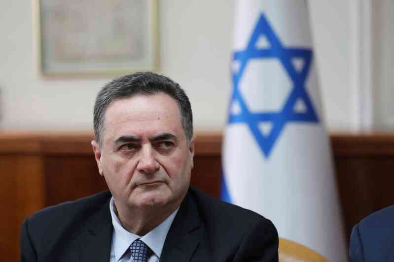 Israel tấn công Iran, giá dầu tăng vọt