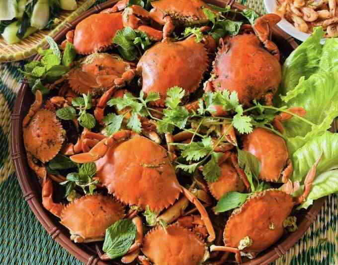 Người bệnh gout nên ăn hải sản thế nào