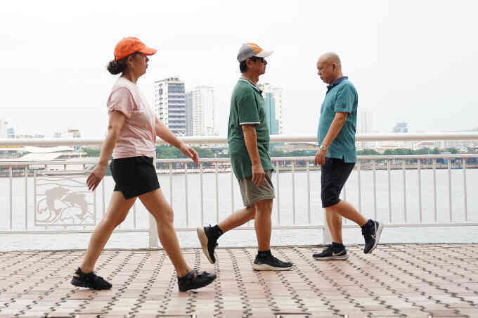 Những nhóm cơ nào hoạt động khi bạn đi bộ?