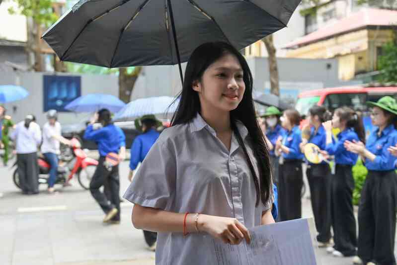 Lộ diện các thủ khoa môn chuyên thi vào lớp 10 THPT Chuyên Vĩnh Phúc