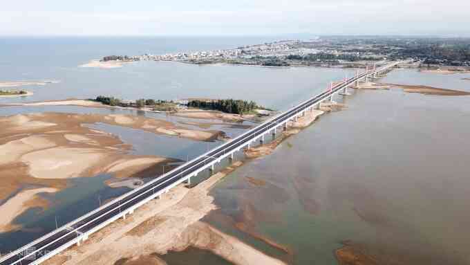 Quảng Ngãi đấu giá 56 lô đất cuối sông Trà Khúc