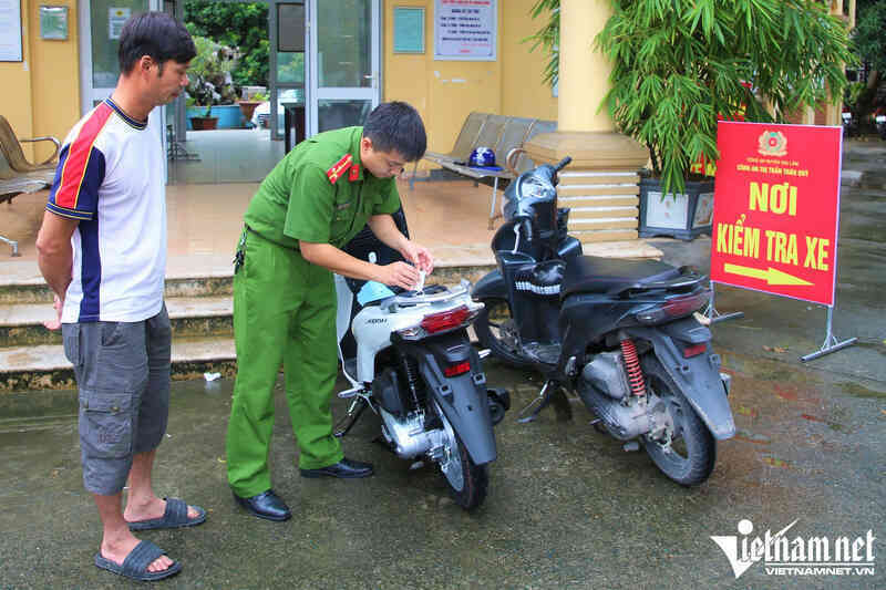 Cục CSGT: Giữ nguyên biển số ô tô, xe máy của người dân sau sáp nhập tỉnh