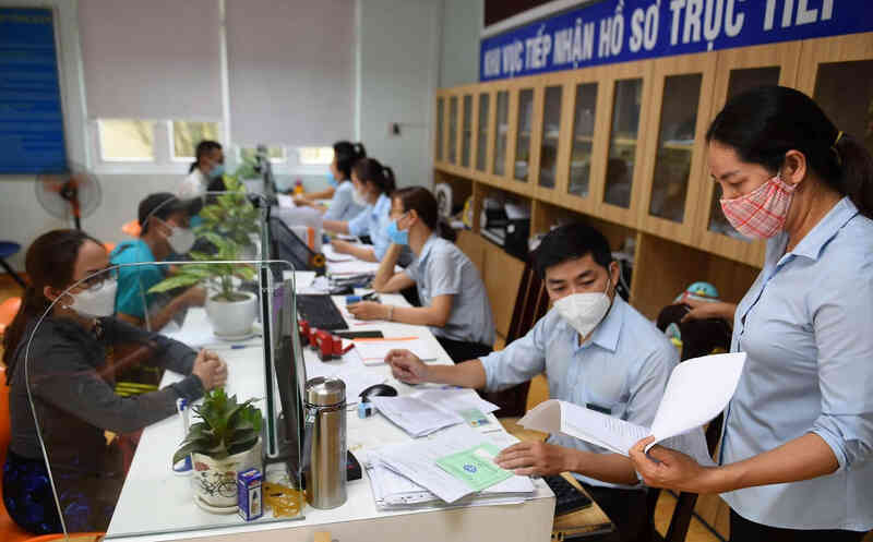 Chủ hộ kinh doanh nộp bảo hiểm xã hội bắt buộc gần 600 nghìn/tháng từ 1/7, ai được miễn?