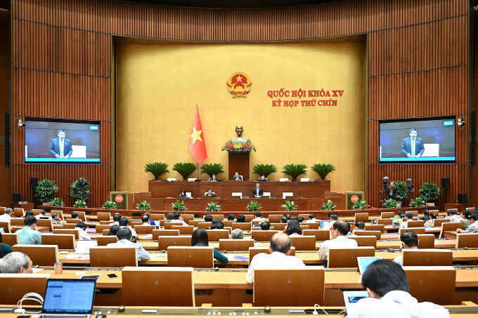 Hôm nay Quốc hội thông qua sửa Hiến pháp và Luật Nhà giáo