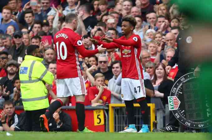 Lý do nhiều cầu thủ đá dưới phong độ ở Man Utd
