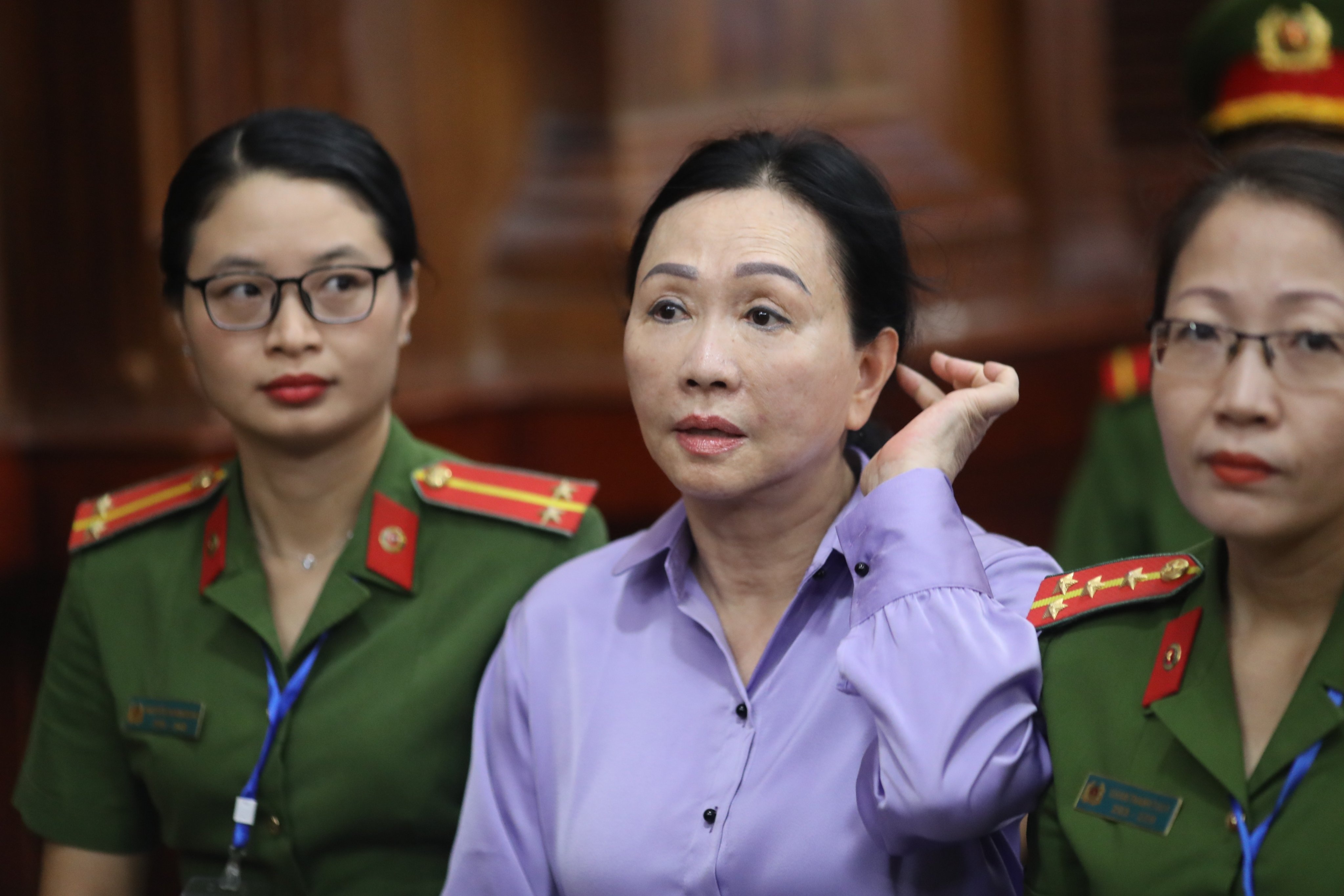 Bà Trương Mỹ Lan trình phương án khắc phục 930.000 tỷ đồng