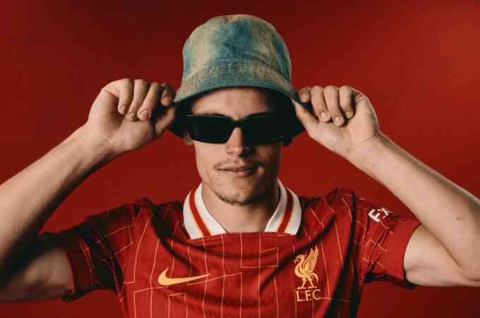 Liverpool ra mắt Florian Wirtz